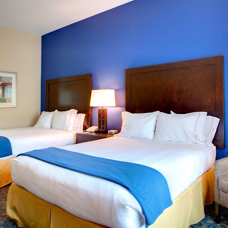 Holiday Inn Express Hotel & Suites Lake Elsinore By Ihg Eksteriør billede