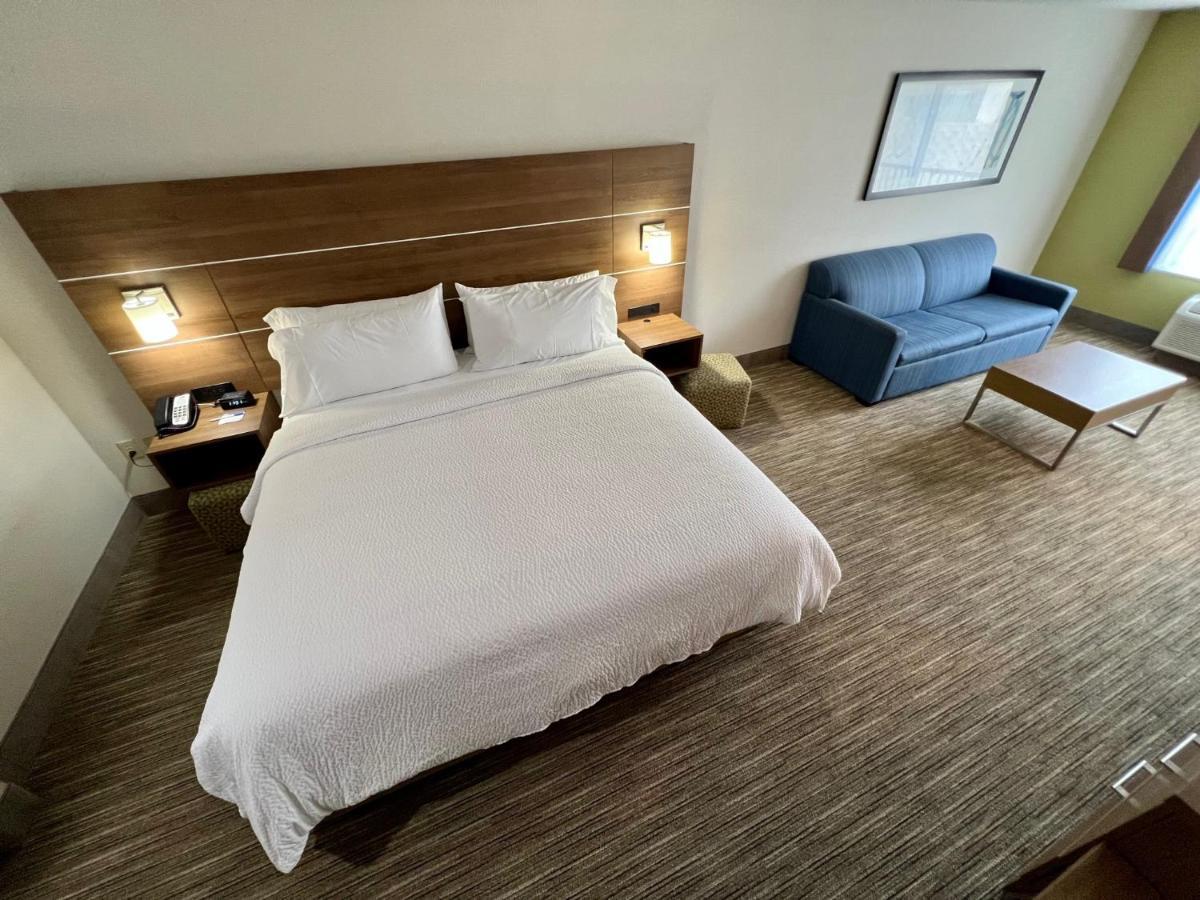 Holiday Inn Express Hotel & Suites Lake Elsinore By Ihg Eksteriør billede
