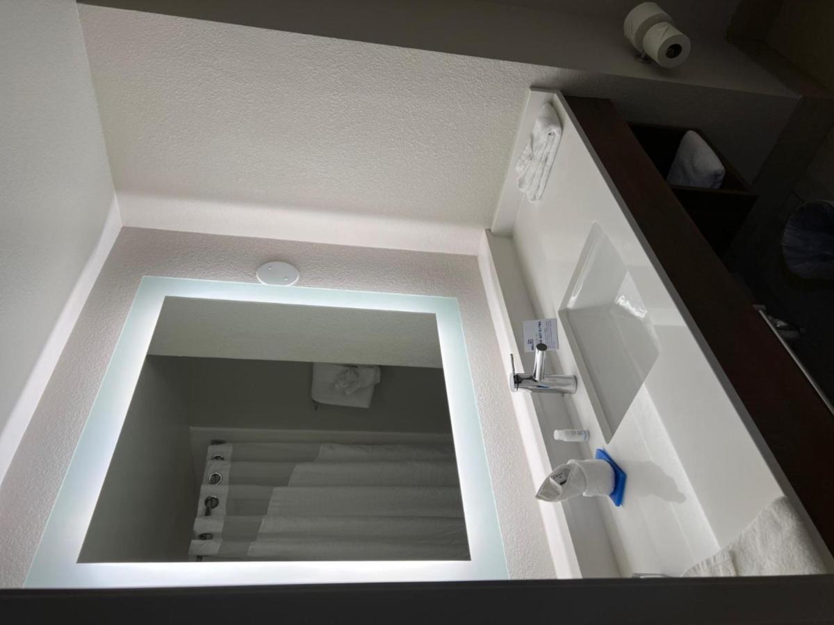 Holiday Inn Express Hotel & Suites Lake Elsinore By Ihg Eksteriør billede