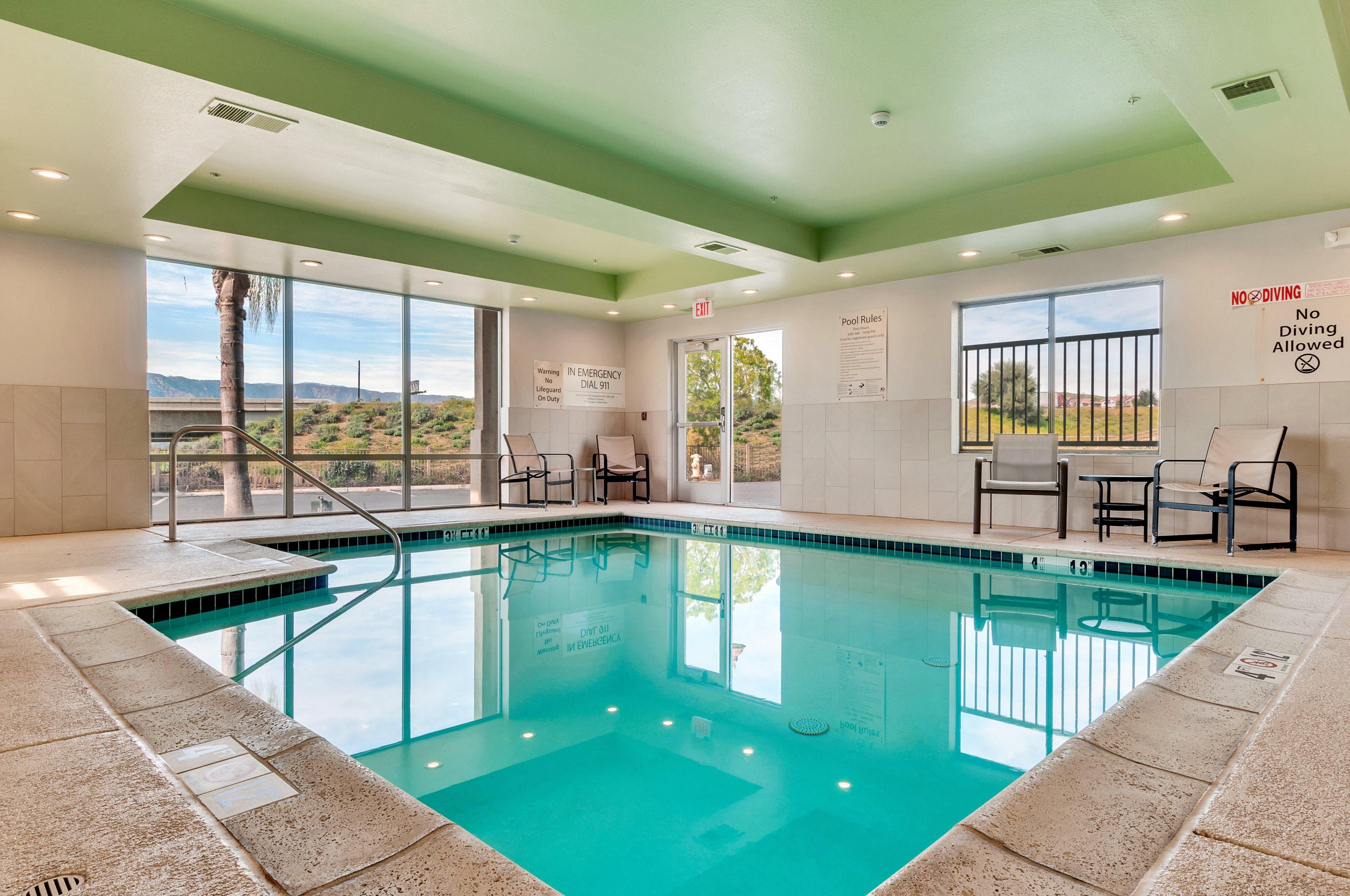 Holiday Inn Express Hotel & Suites Lake Elsinore By Ihg Eksteriør billede