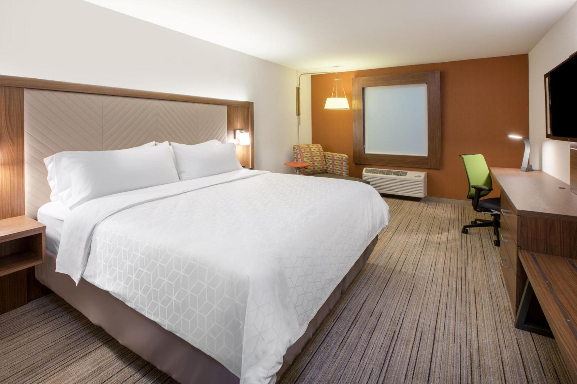 Holiday Inn Express Hotel & Suites Lake Elsinore By Ihg Eksteriør billede
