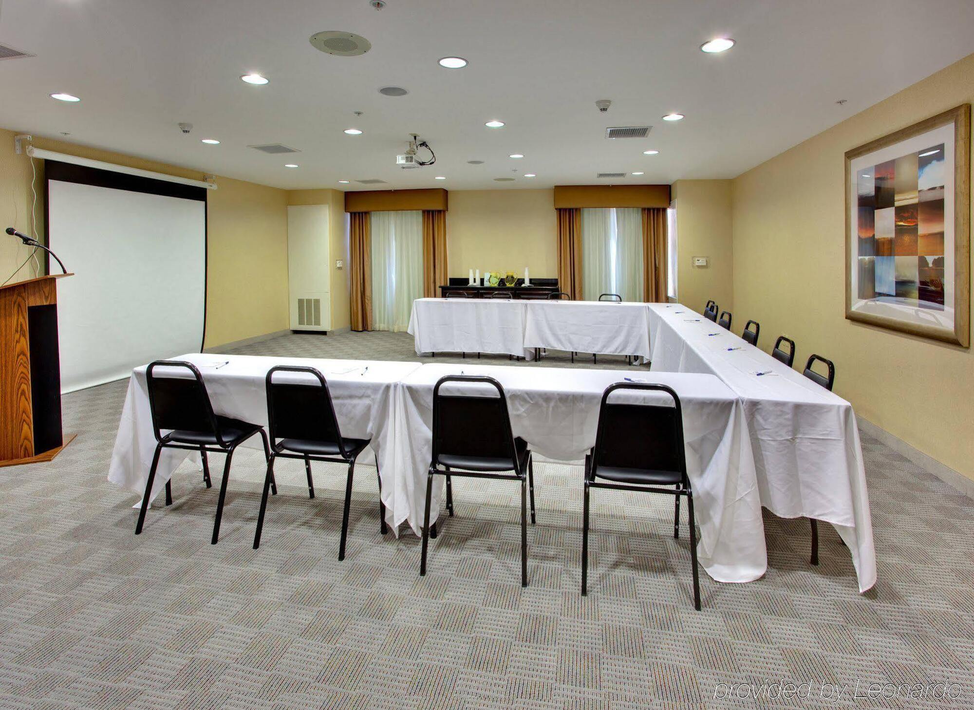 Holiday Inn Express Hotel & Suites Lake Elsinore By Ihg Eksteriør billede